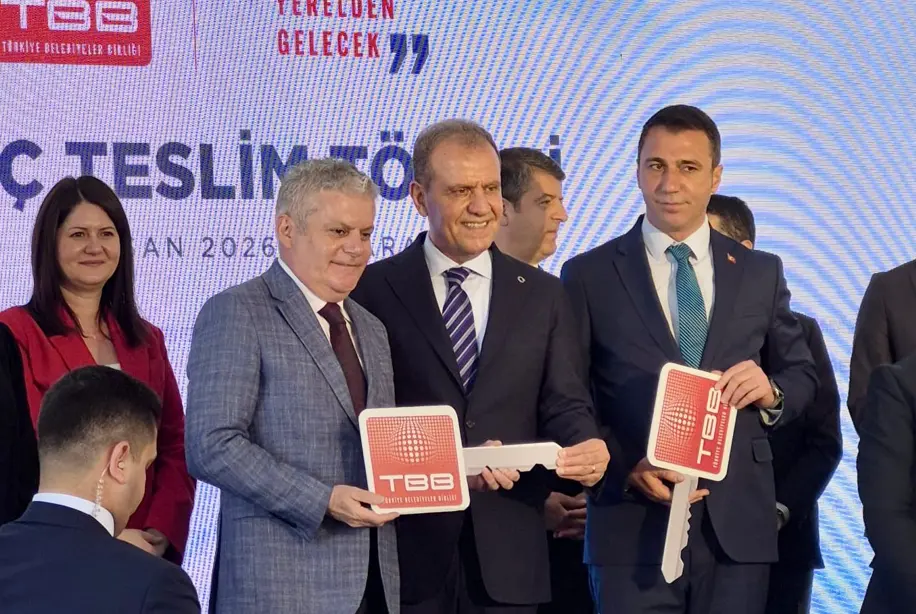 Türkiye Belediyeler Birliğinden Giresun'a iş makinesi