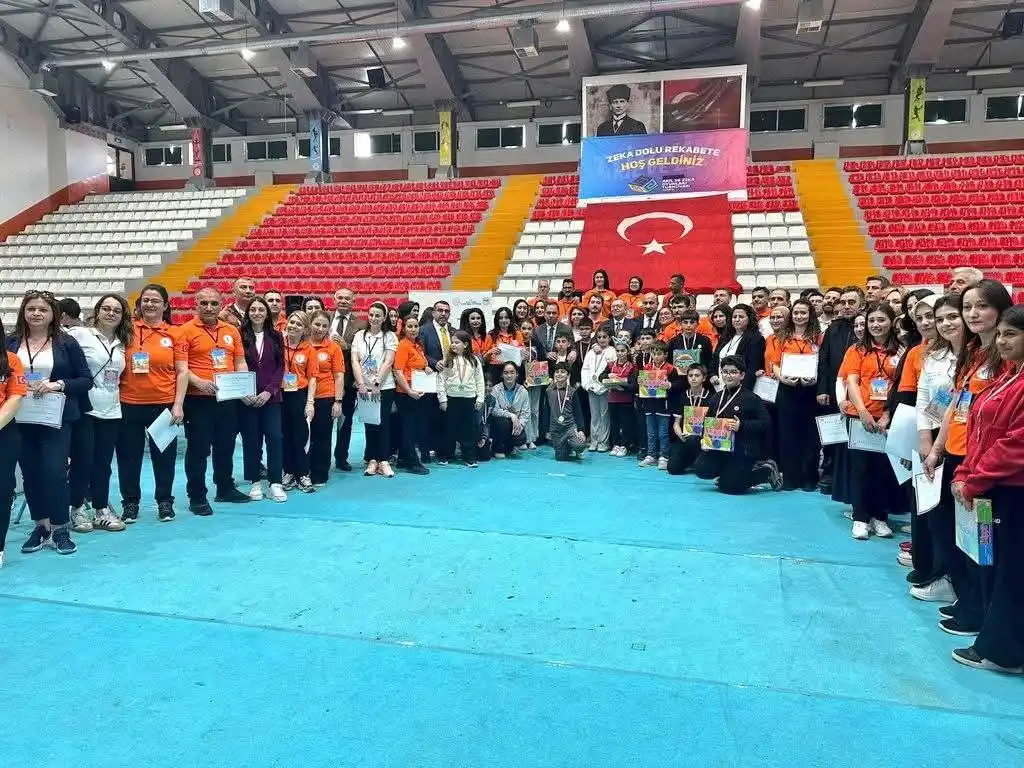 "Kars 3. Akıl ve Zeka Oyunları İl Turnuvası” heyecana sahne oldu