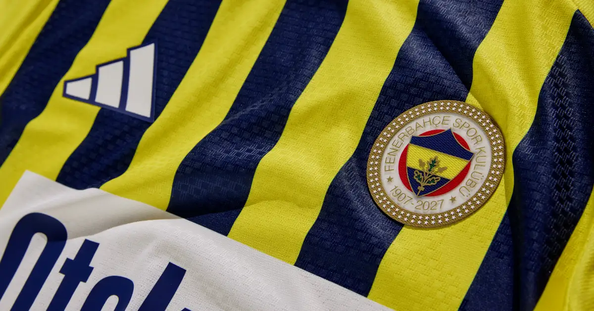 Fenerbahçe’nin 120. yıl formaları büyük beğeni topladı
